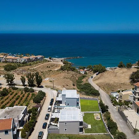 Lagoon Seabreeze Villa, Sumptuous Retreat, By Thinkvilla Βίλα Πάνορμος