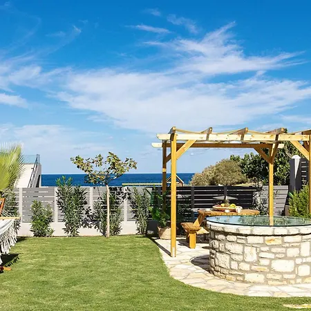 Lagoon Seabreeze Villa, Sumptuous Retreat, By Thinkvilla * Πάνορμος